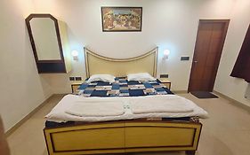 Hotel Tourist Rest House Agra